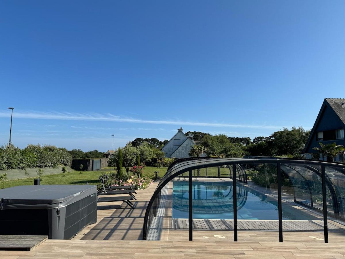 Superbe Villa Tout Confort Avec Piscine Chauffee Er Couverte Et Spa A 2 Pas De La Plage Fouesnant Dış mekan fotoğraf